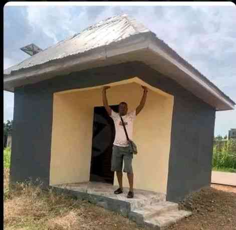 You for just buy iphone 11 bro, wetin be this | MirrorLog